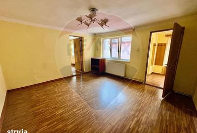 Casă cu 4 camere cu Teren 292 Mp în Central - 3