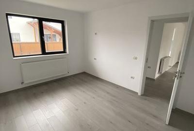 Casă cu 4 camere cu Teren 120 Mp în Central - 7