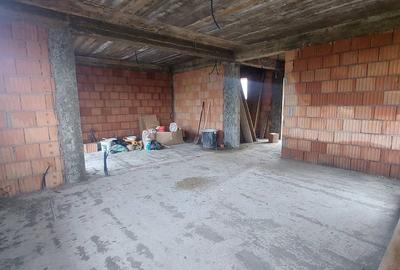 Casă individuală cu 4 camere cu Canalizare în Pantelimon - 20