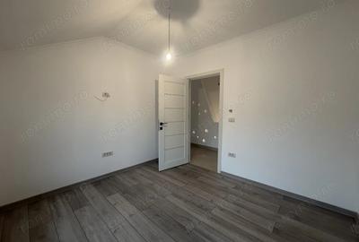 Casa individuala finalizata. Acces asfaltat - 12