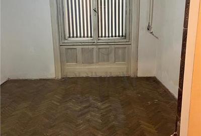 ULTRACENTRAL - UNIRII - ETJ.1 - APARTAMENT SPATIOS - 2 CAM - clădire patrim - 3