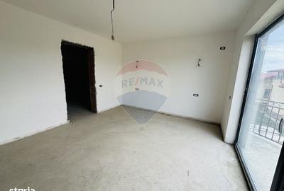 Casă cu 8 camere cu Teren 520 Mp în Balotești - 17