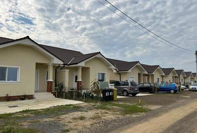 Casă cu 3 camere în Central