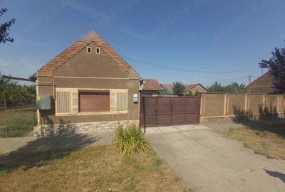 Casa de vanzare in Curtici, jud. Arad Casa de vanzare in Curtici, jud. Arad - 2