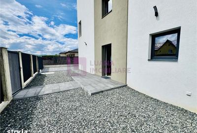 Apartament cu 4 camere în Central - 2