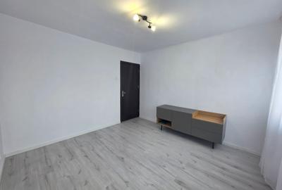 EROII REVOLUTIEI, str. Vigoniei, metrou, decomandat, 50 mpu, renovat, parcare - 9