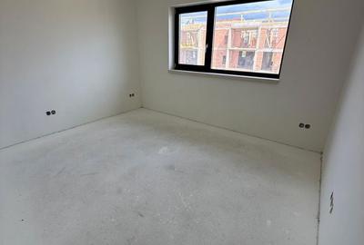 Casă cu 4 camere cu Teren 360 Mp în Valea Borcutului - 2