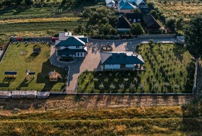 Casa exclusivista cu arhitectura unica, 320mp utili, Horod - 32