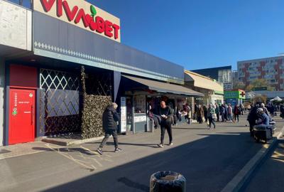 Spatiu comercial de inchiriat in Piata Moghioros, sector 6 - 7