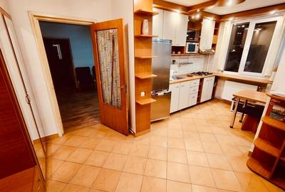 Apartament cu 3 camere semidecomandat în Dristor - 4