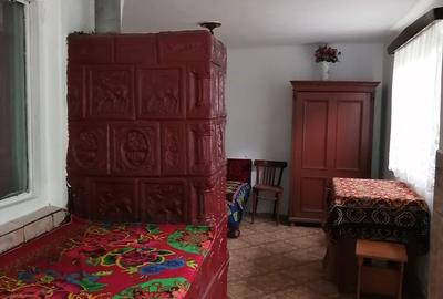 Casă cu 3 camere cu Teren 1600 Mp în Roșia de Secaș