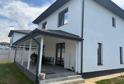 Casa individuala 4 camere, teren 411 mp, strada asfaltata- Berceni - 2