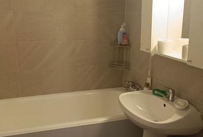 Apartament cu 2 camere decomandat în Crângași