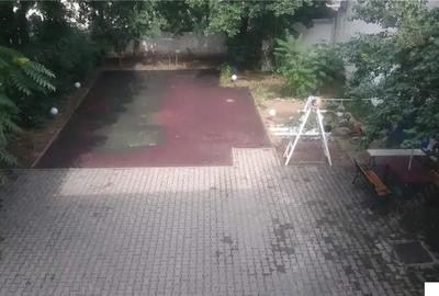 Casă cu Teren 629 Mp în Tineretului - 2