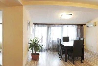 Apartament spatios de 3 camere - zona Delfinariu - 3