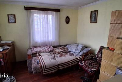 Casă cu 4 camere cu Teren 1600 Mp în Poiana - 13