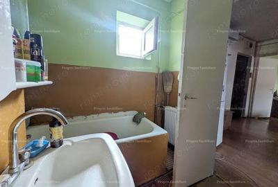 Apartament cu 2 camere decomandat în Dâmbovița - 3