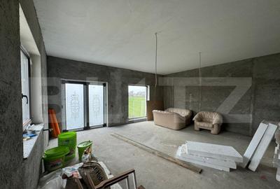 Casă cu 4 camere cu Teren 250 Mp în Central