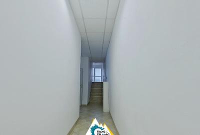 Spațiu comercial, de 115 mp, în Central - 5