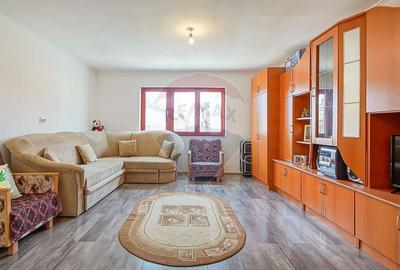 Casă cu 5 camere cu Teren 1310 Mp în Ariușd - 9