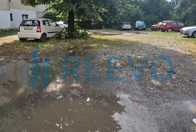 Teren de 442 mp, în Mioriței - 3