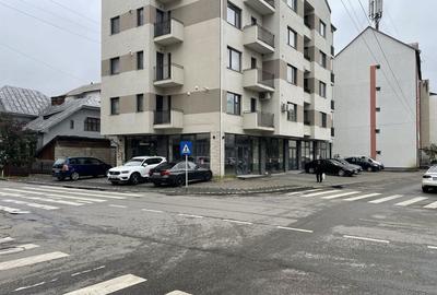 Spațiu comercial, de 50 mp, în Central