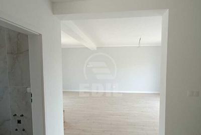 Casă cu 5 camere cu Teren 300 Mp în Florești - 15