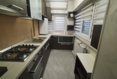 Apartament cu 3 camere decomandat în Central - 7