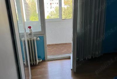 Bulevardul 1 Decembrie - 4