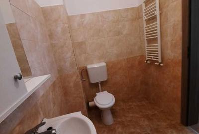 Apartament cu 3 camere decomandat în Ghencea - 2