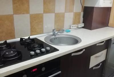 Inchiriez apartament 2 camere Bra?ov, Codrul Cosminului - 10