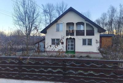 Casă cu 5 camere cu Teren 1000 Mp în Grămești - 19