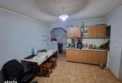 Casă cu 3 camere cu Teren 750 Mp în Gepiu - 14