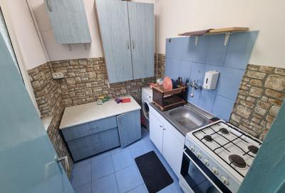 Apartament cu 2 camere semidecomandat, mobilat în Groapa - 3