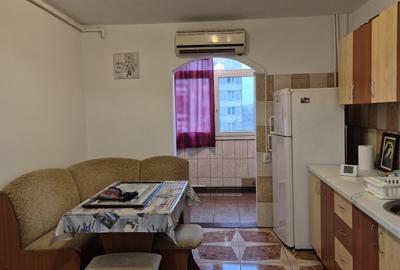 Apartament cu 2 camere decomandat în Gorjului - 2