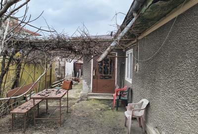 Casă individuală cu 3 camere cu Canalizare în Sud - 1