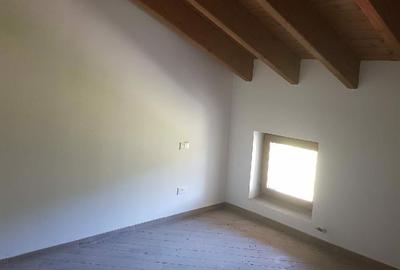 Apartament cu 3 camere în Central - 1