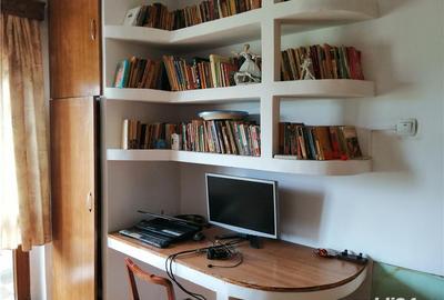 Apartament cu 3 camere decomandat în Central - 1