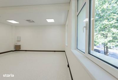 Spațiu comercial, de 572 mp, în Smârdan