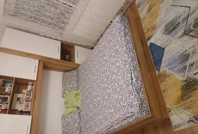 De vanzare apartament 4 camere - 2