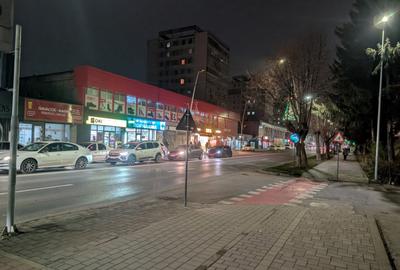 Spațiu comercial, de 67 mp, în Orizont - 3
