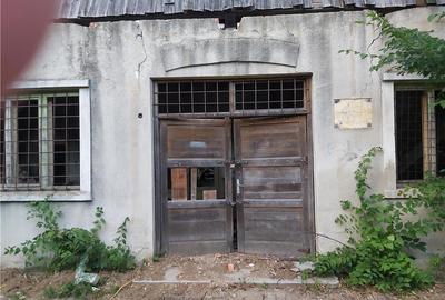 Casă cu 6 camere în Buziaș - 2