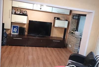 Apartament renovat recent 67mp - 2