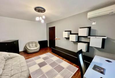 Apartament cu 4 camere decomandat, mobilat în Hala Centrală - 2