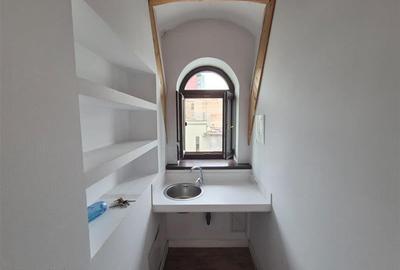 Spatii pentru birouri in vila - 233 mp - aproape km 0 - 7