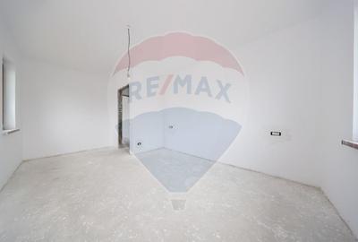 Casă individuală cu 4 camere cu Teren 330 Mp în Stupini - 19