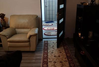Apartament cu 3 camere decomandat în Central - 8