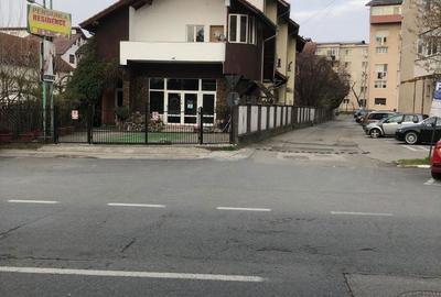 Spațiu comercial, de 300 mp, în 1 Mai - 1