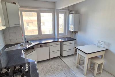 Apartament cu 3 camere în Romanilor - 2