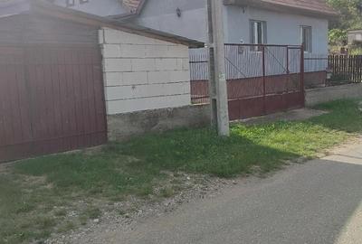 Casă cu Teren 1500 Mp în Luna - 3